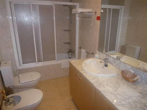 Apartamentos Gebala Estella Exteriör bild